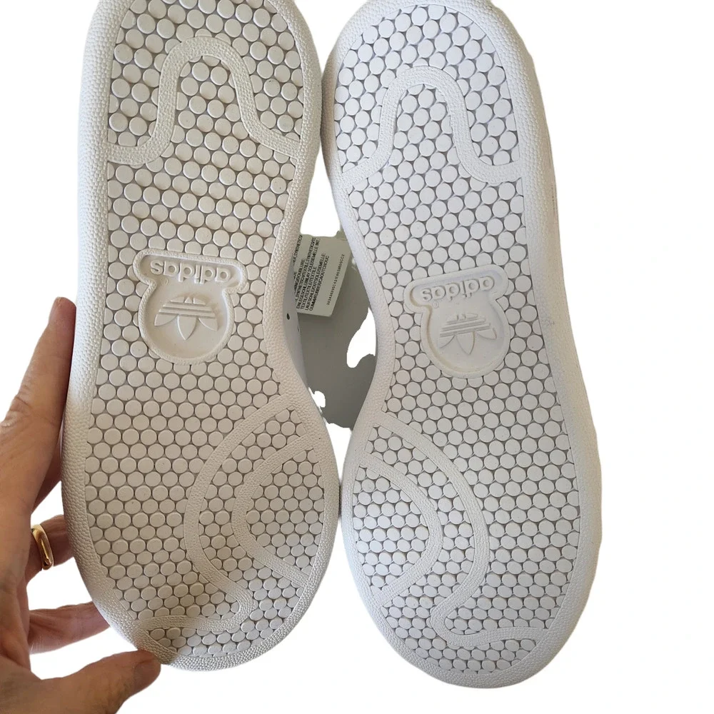 adidas Originals Stan Smith Sneaker, unisex big kids 4